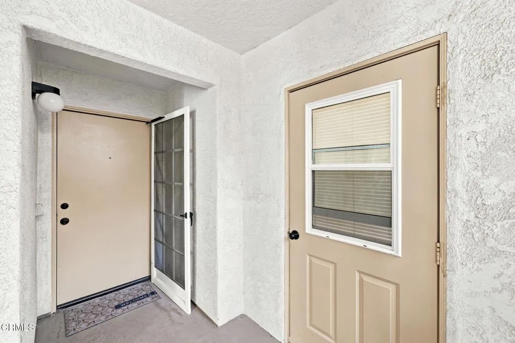 2533 Antonio Drive 101