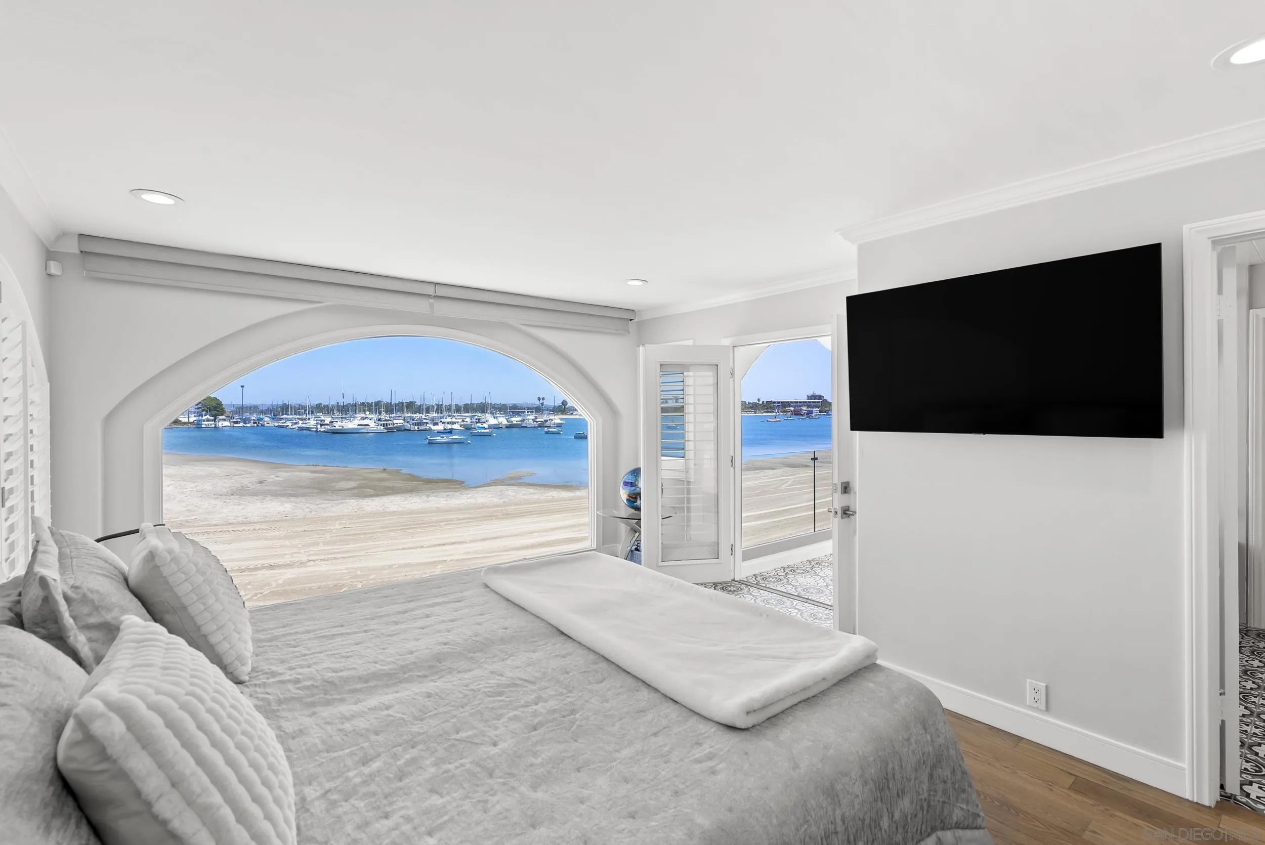 3490 Bayside Walk A