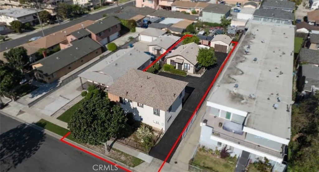 Photo of 213 E Hazel St, Inglewood, CA 90302 (MLS # SR26046518)