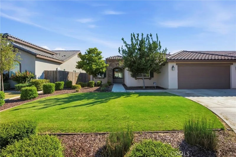 7125 Cattail Creek