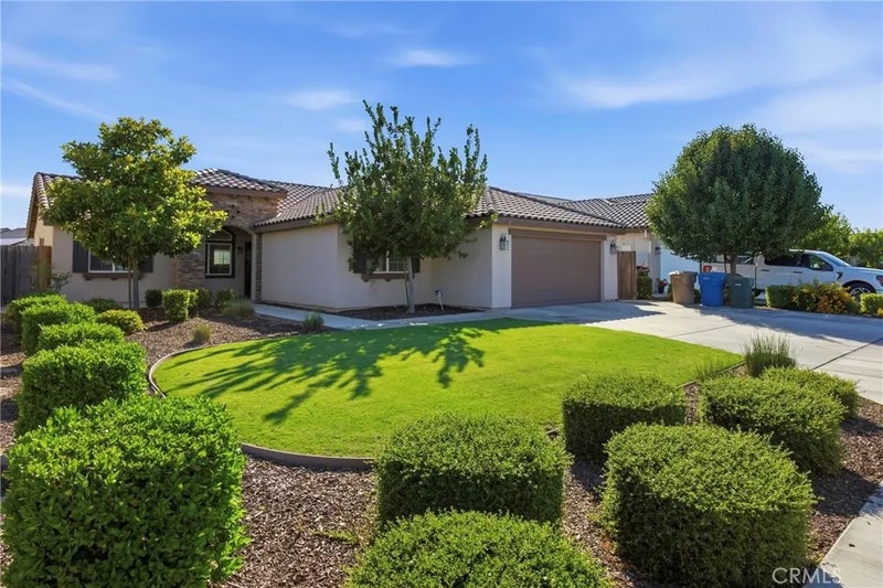7125 Cattail Creek
