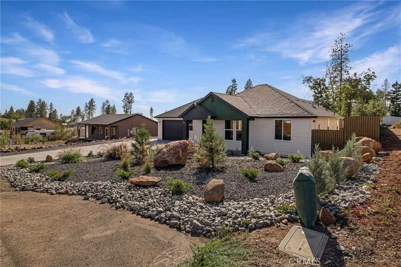 5949 Hazel Way