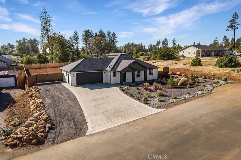 5949 Hazel Way