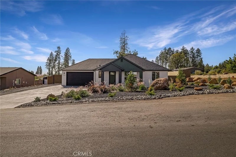 5949 Hazel Way