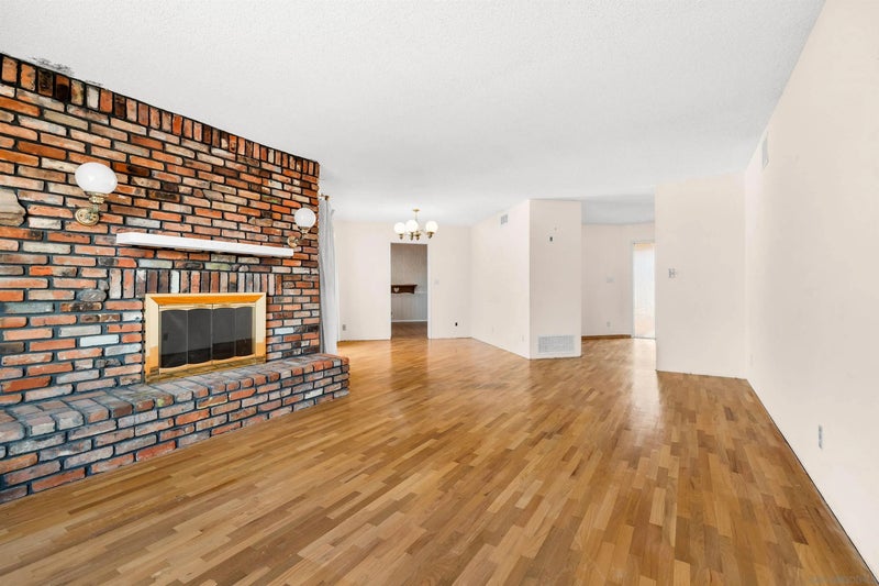 3714 El Canto Dr