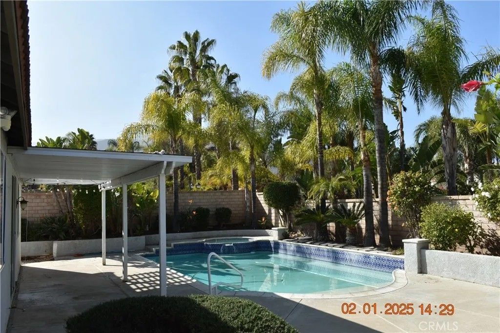 Photo of 4257 Castlepeak Dr, Corona, CA 92883 (MLS # IG25276632)