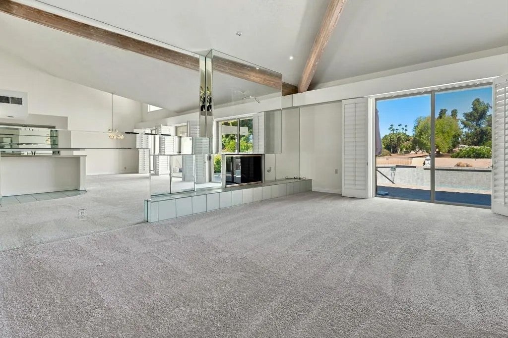 188 S Kavenish Drive