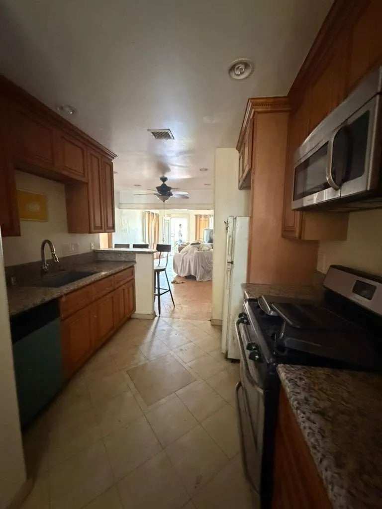 309 W Alhambra