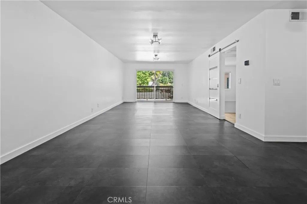 Photo of 2940 N Verdugo Road #214, Glendale, CA 91208 (MLS # SR26060764)
