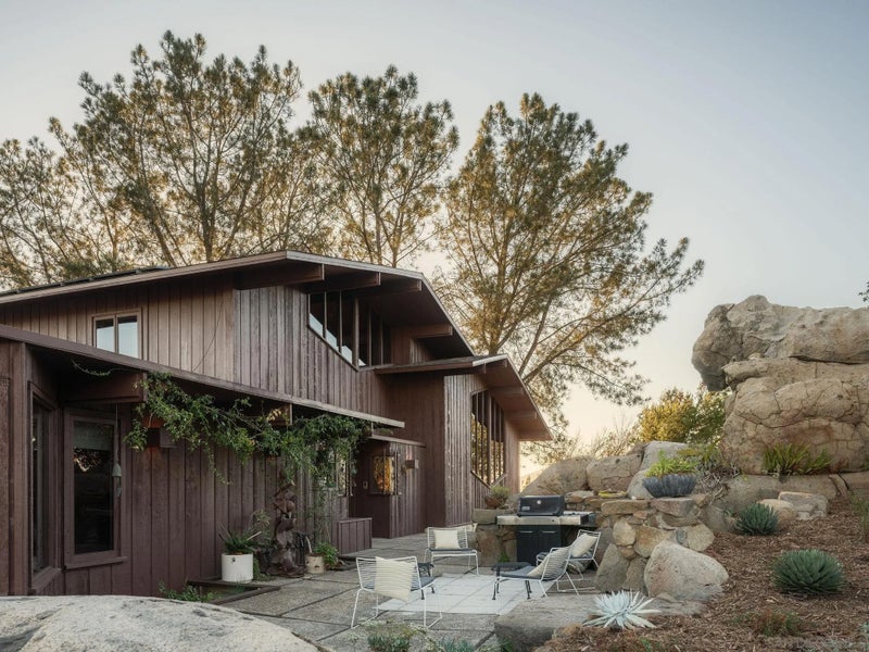9450 Sunset Drive