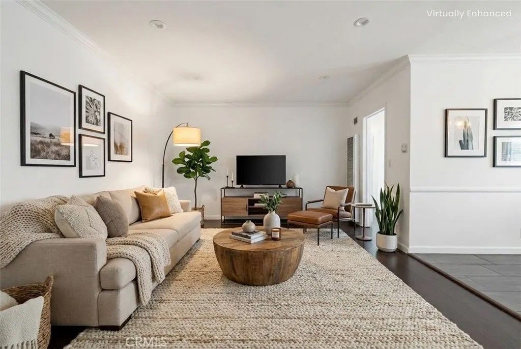 Photo of 6065 Pickford Place #1, Los Angeles, CA 90035 (MLS # RS26053051)