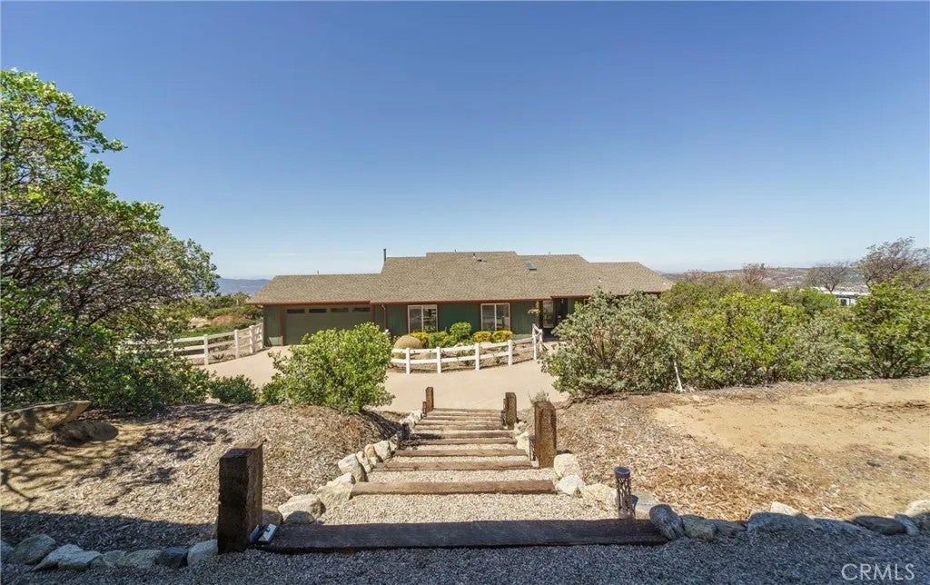 40230 Crazy Horse Canyon Road