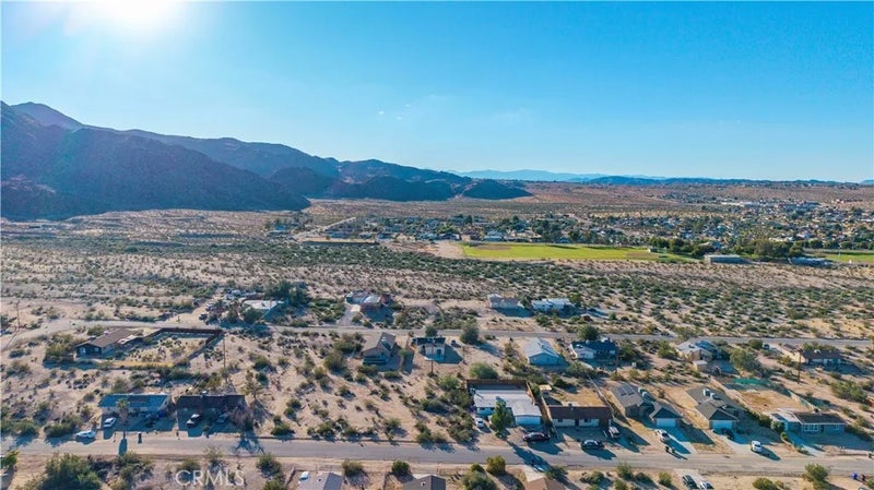 7022 49 Palms