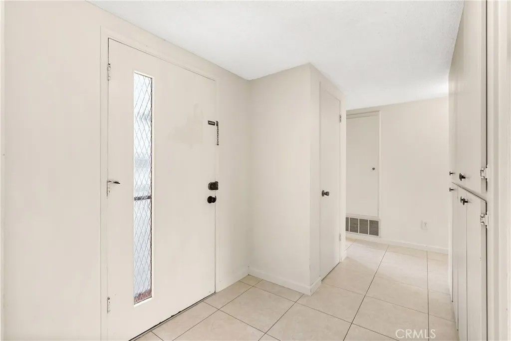 Photo of 9172 Chelsea Cir, Westminster, CA 92683 (MLS # PW25271009)