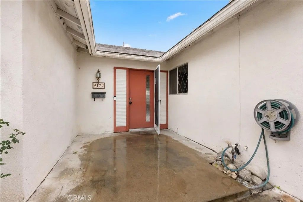 Photo of 9172 Chelsea Cir, Westminster, CA 92683 (MLS # PW25271009)