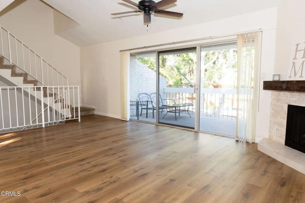Photo of 741 Warwick Avenue, Thousand Oaks, CA 91360 (MLS # V1-35425)