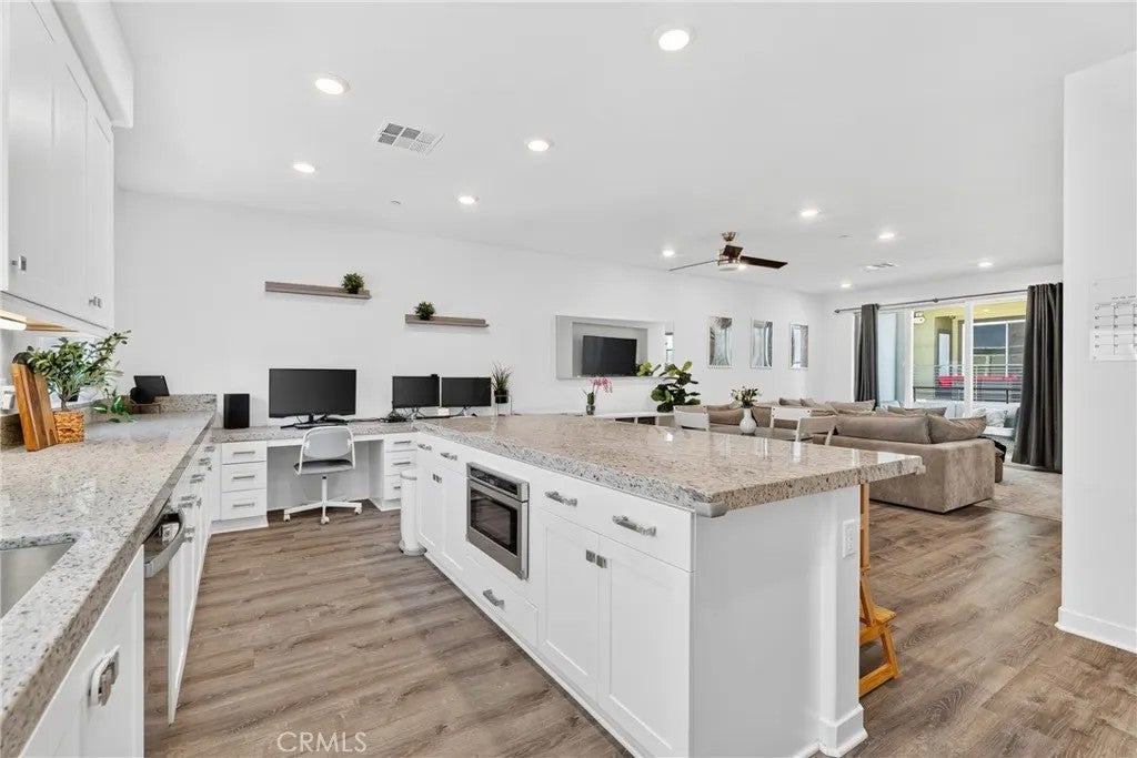 26966 Mosswood