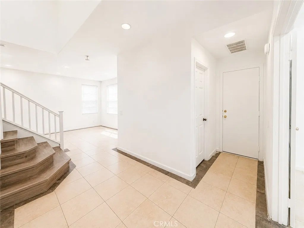 13243 Dover Way