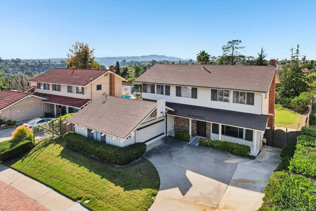 Photo of 6028 Dirac St, San Diego, CA 92122 (MLS # 260006451)