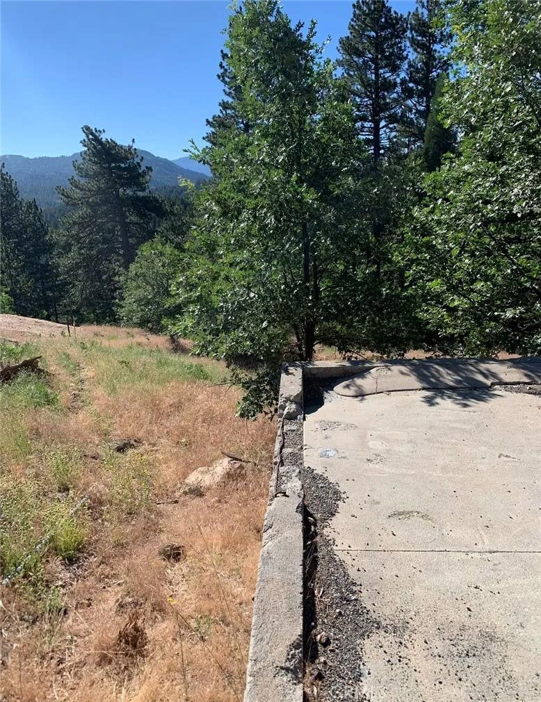 Photo of 31533 Circle View, Running Springs, CA 92382 (MLS # TR26139772)