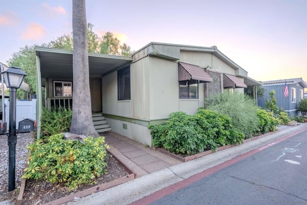 155 LAS FLORES DR SPC 117, SAN MARCOS, CA 92069 - Image 44a9bfb3bd4f4314ca4b0f83fa0f824d/1289103362