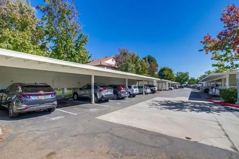 Tiny photo for 11550 Caminito La Bar #118, San Diego, CA 92126 (MLS # 250041313)