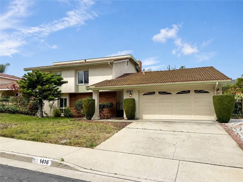 1416 Calle Pajaros