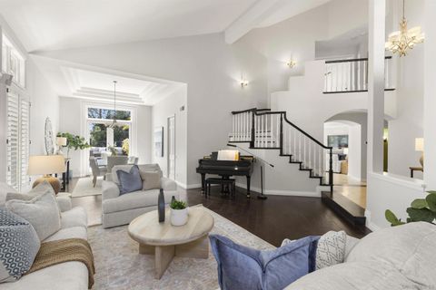 4913 Smith Canyon Ct San Diego CA 92130