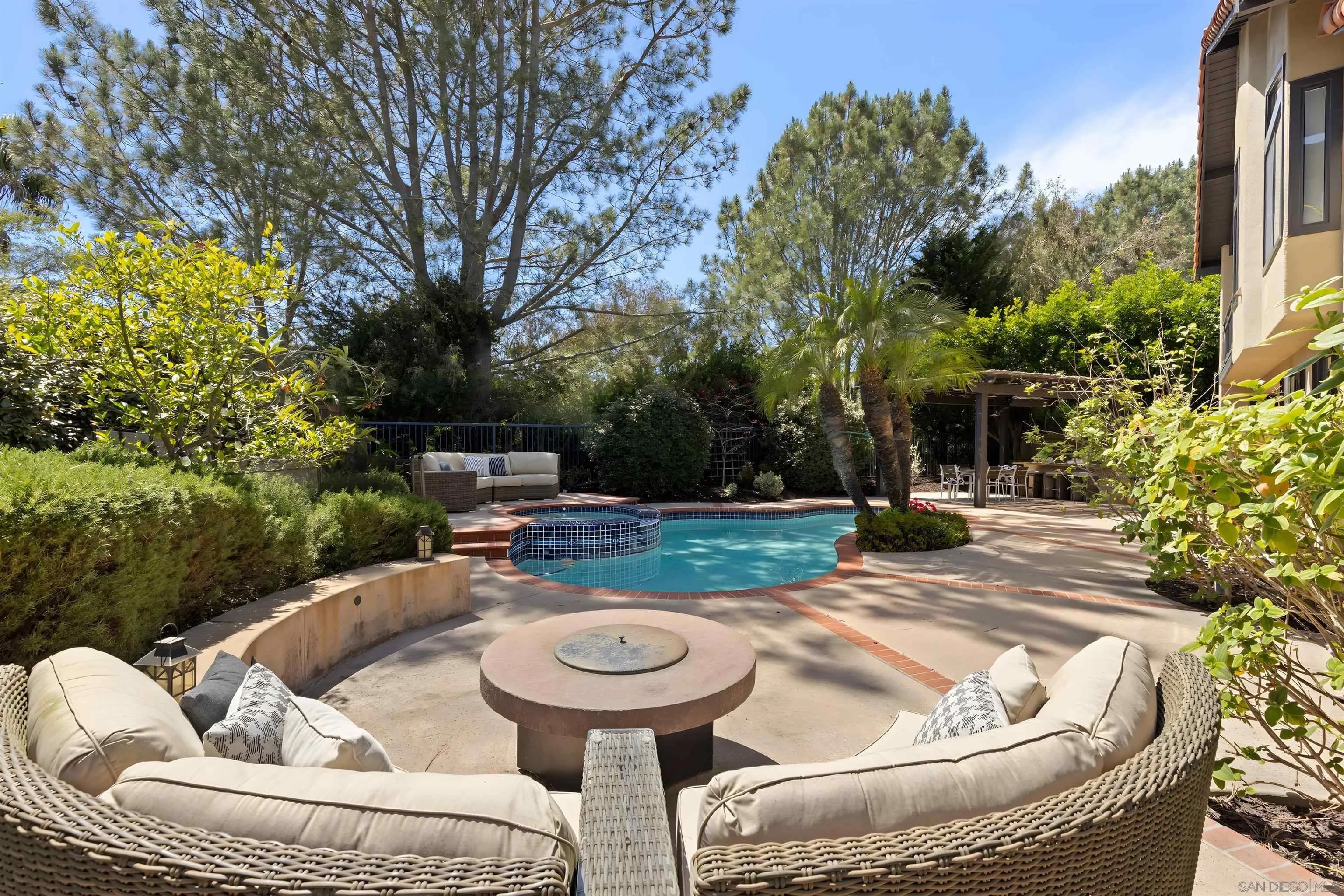 4913 Smith Canyon Ct