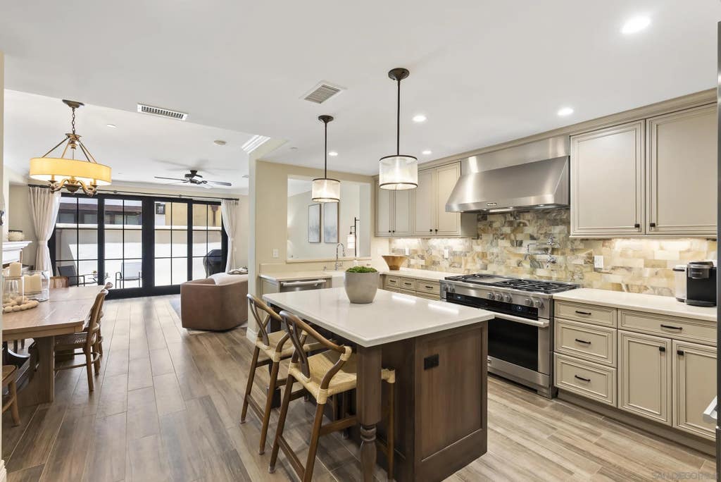Photo of 718 Silver ST, La Jolla, CA 92037 (MLS # 260018542)