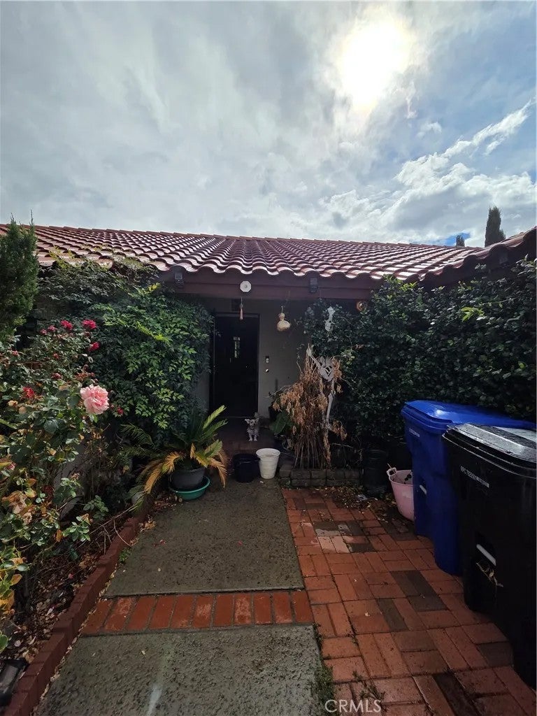 19155 Bay Meadows