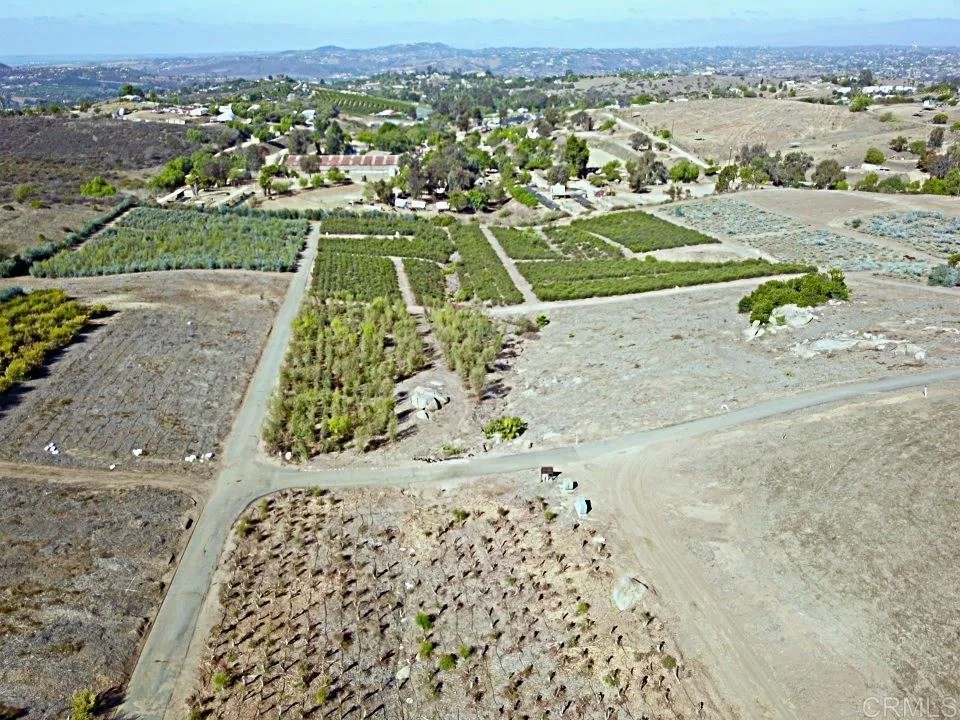 31820 Via Ararat