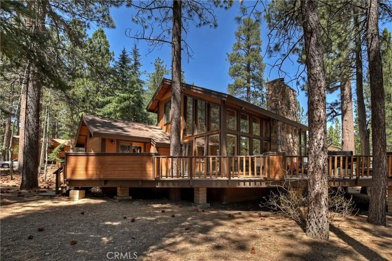 733 Winterset Court