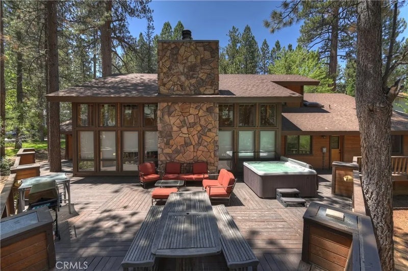 733 Winterset Court