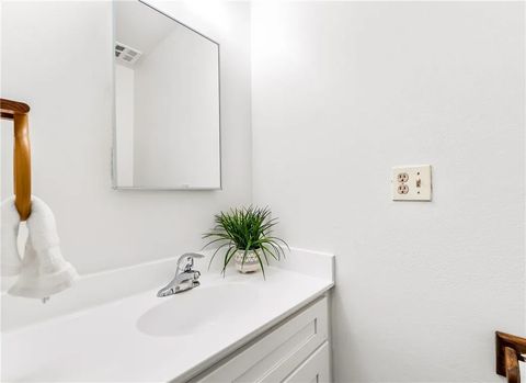 Tiny photo for 13839 Magnolia Street, Garden Grove, CA 92844 (MLS # PW25254312)