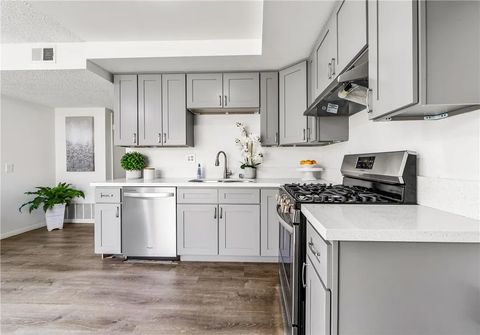 Tiny photo for 13839 Magnolia Street, Garden Grove, CA 92844 (MLS # PW25254312)