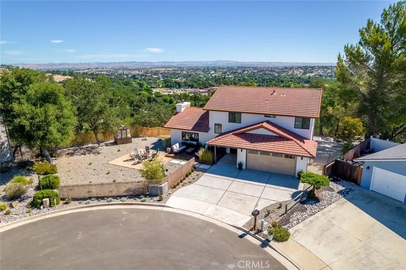 34 Terrace Hill Dr