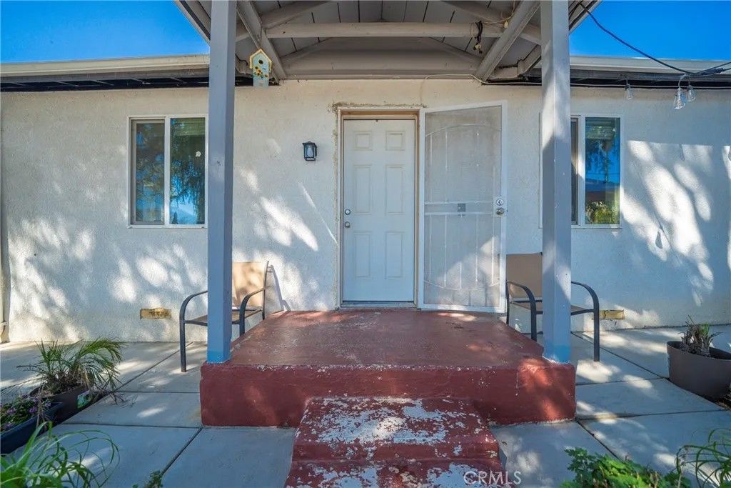 Photo of 541 N Hargrave St, Banning, CA 92220 (MLS # IG26059255)