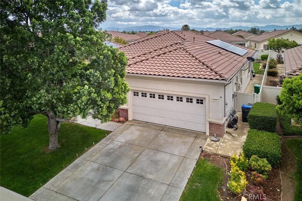 Photo of 1047 Northview Dr, Beaumont, CA 92223 (MLS # IG26066979)