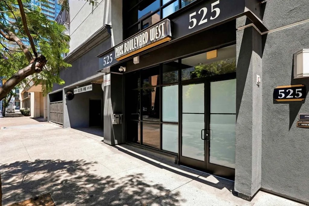 525 11th Avenue 1306