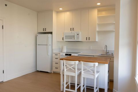 Tiny photo for 702 Ash St Unit 702 St, San Diego, CA 92101 (MLS # 250042705)