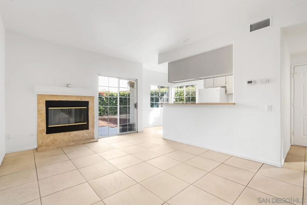 Photo of 414 W San Marcos Blvd #130, San Marcos, CA 92069 (MLS # 250043929)