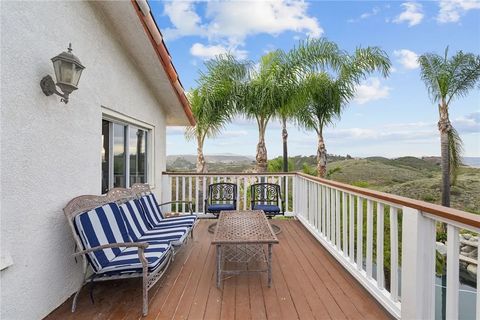 Tiny photo for 43110 Palomino Cir, Temecula, CA 92590 (MLS # SW26078481)