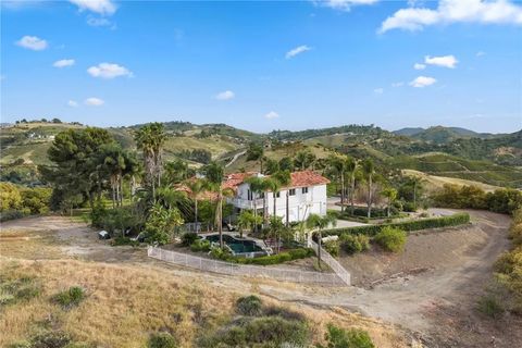 Tiny photo for 43110 Palomino Cir, Temecula, CA 92590 (MLS # SW26078481)