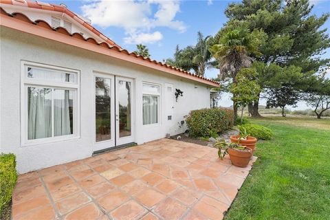 Tiny photo for 43110 Palomino Cir, Temecula, CA 92590 (MLS # SW26078481)