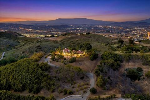 Tiny photo for 43110 Palomino Cir, Temecula, CA 92590 (MLS # SW26078481)