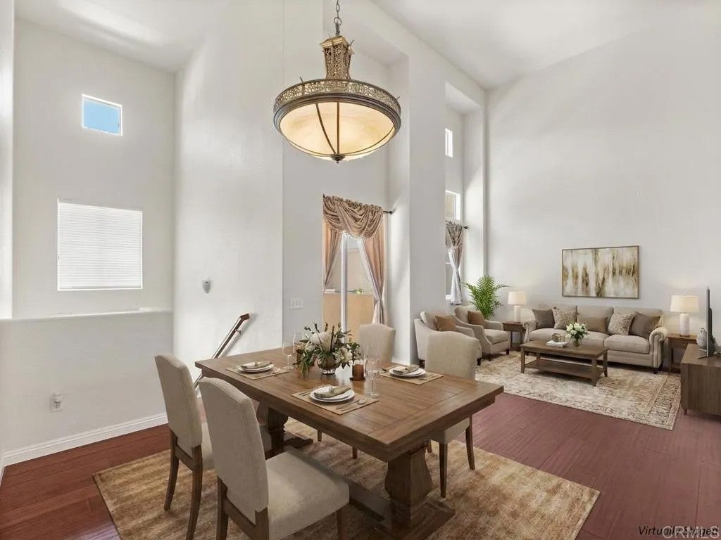 8877 Tribeca Circle