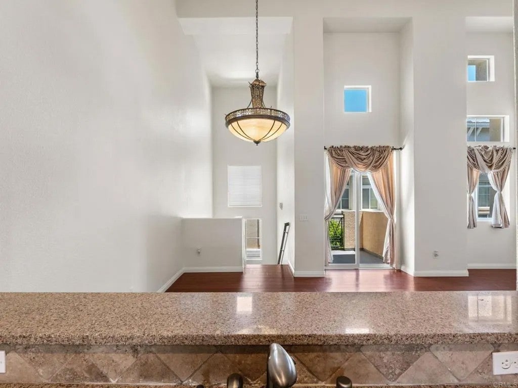 8877 Tribeca Circle