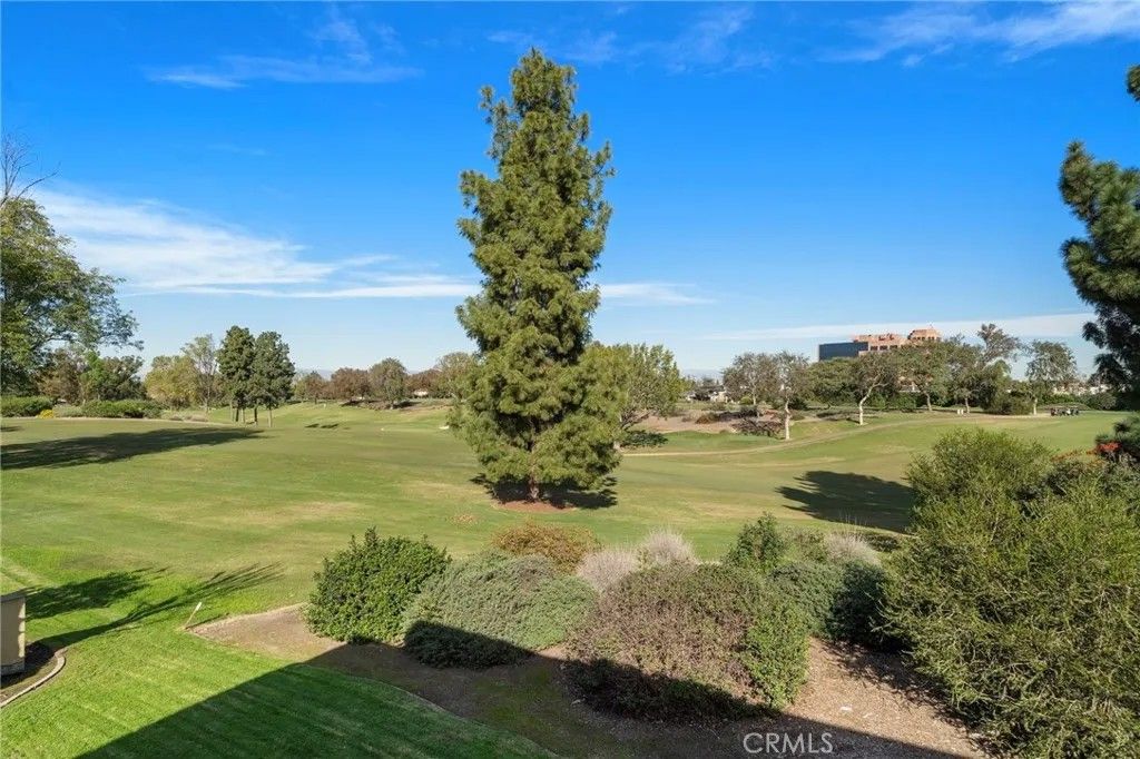 Photo of 4230 N Virginia Rd, Long Beach, CA 90807 (MLS # PW26005095)