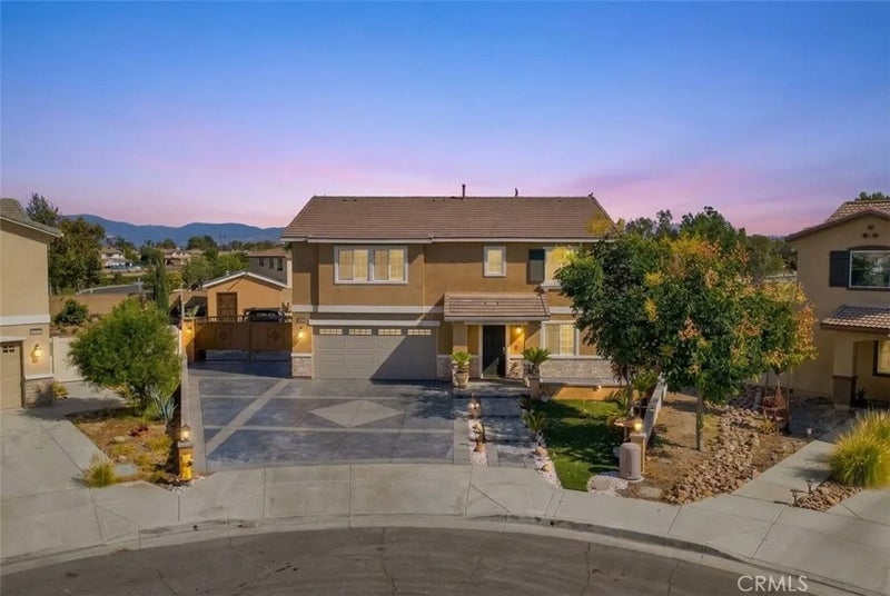 1304 Desert Rose Court